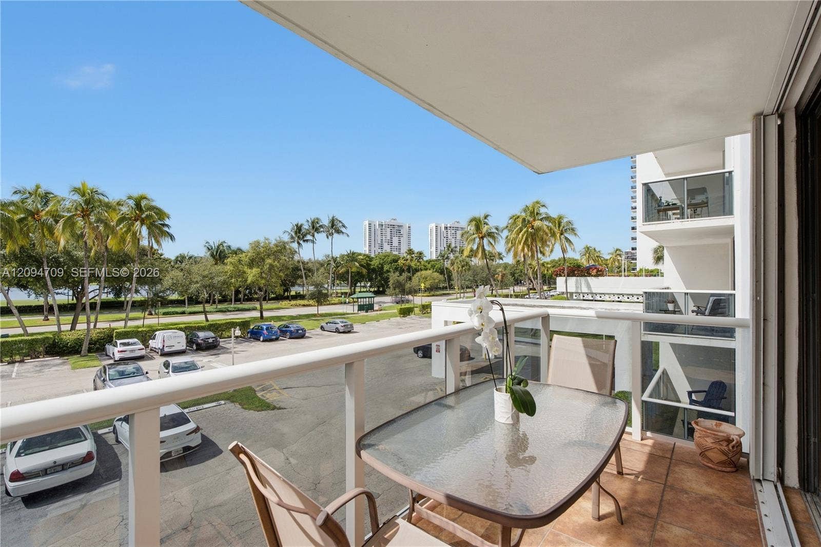 3675 N Country Club Drive, #204, Aventura, FL 33180 Photo 4