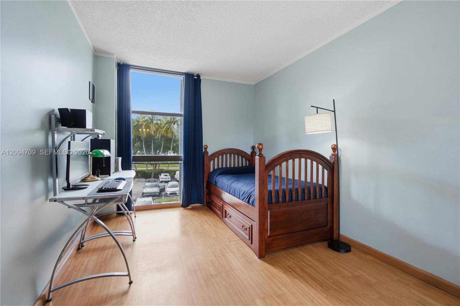 3675 N Country Club Drive, #204, Aventura, FL 33180 Photo 11