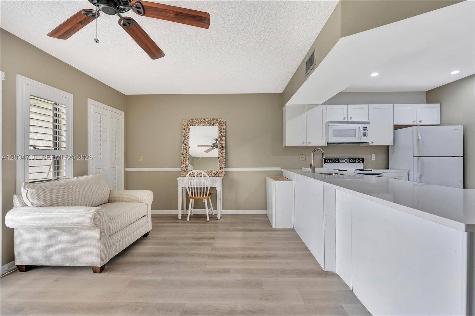1605 S Us Highway 1, #201V5, Jupiter, Jupiter, FL 33477 Photo 8