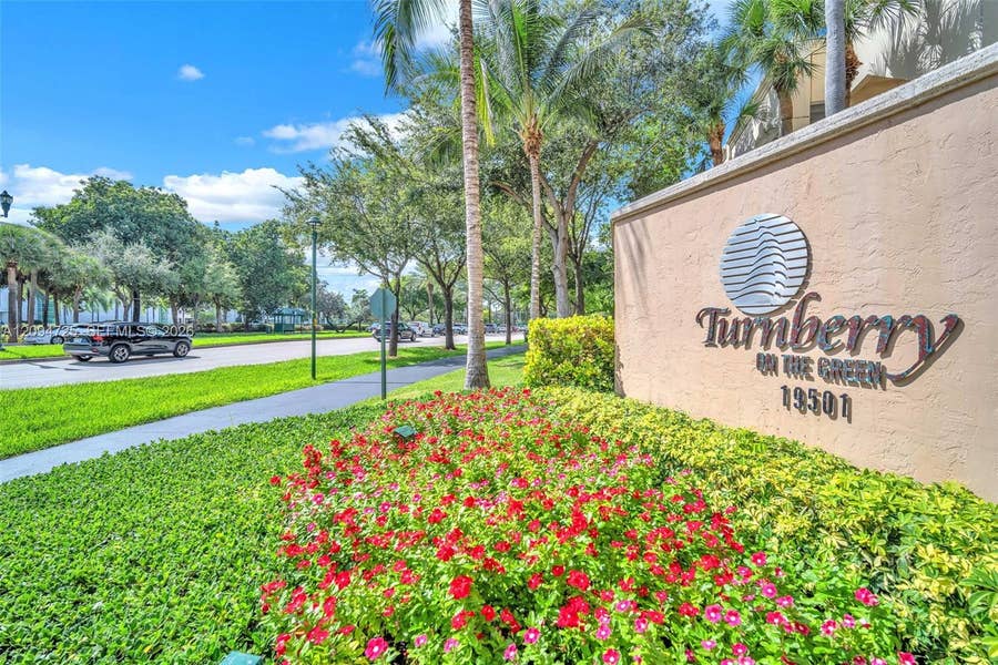 Property photo for 19501 W Country Club Drive, #506, Aventura, FL