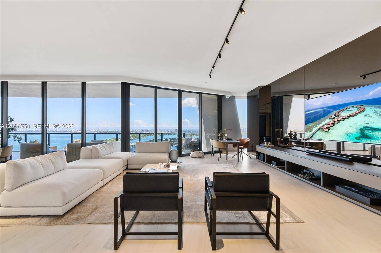1000 Biscayne Boulevard, #3502, Miami, FL 33132 Photo 1