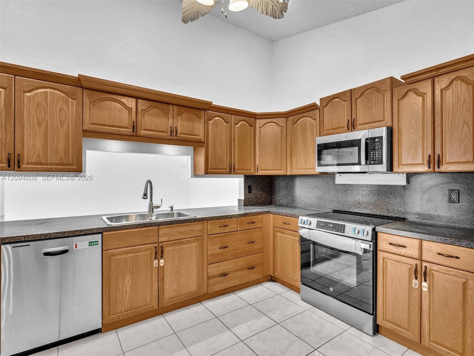 5201 SW 31st Avenue, #112, Dania, Dania Beach, FL 33312 Photo 3