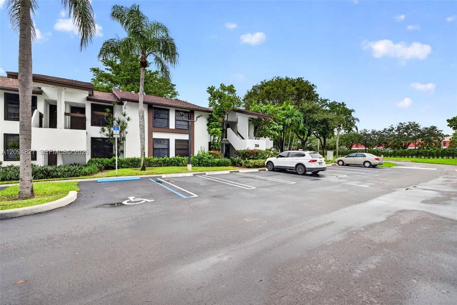 Property photo for 204 Lake Pointe Drive, #107, Oakland Park, FL