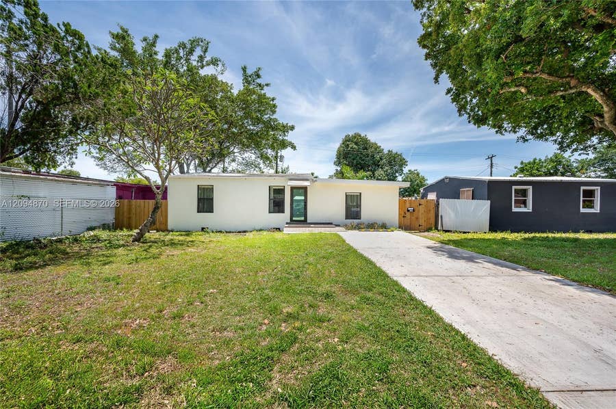 Property photo for 2106 Plunkett Court, Hollywood, FL
