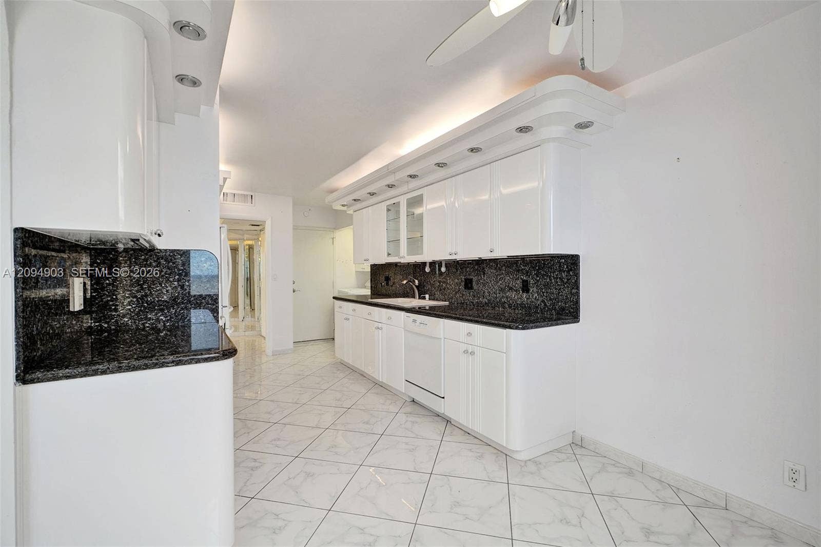1920 S Ocean Drive, #16B, Hallandale Beach, FL 33009 Photo 10