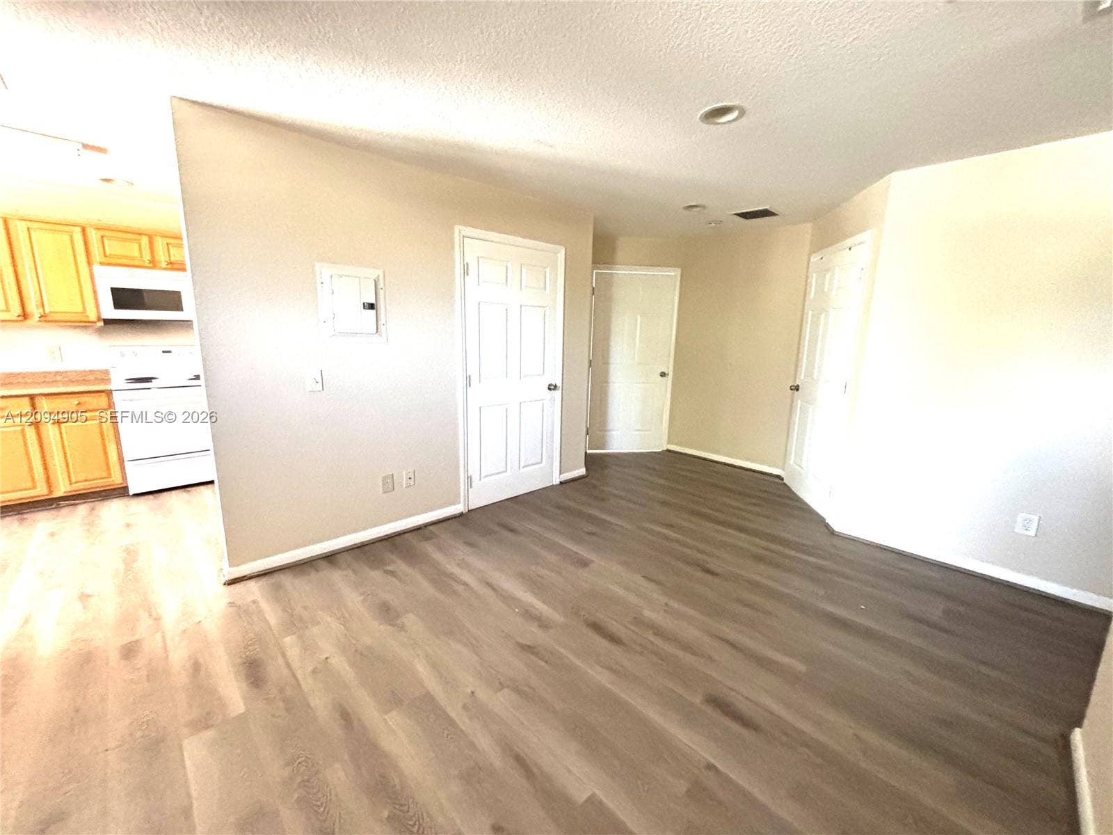 219 W Dixie Highway, #B, Dania, Dania Beach, FL 33004 Photo 4