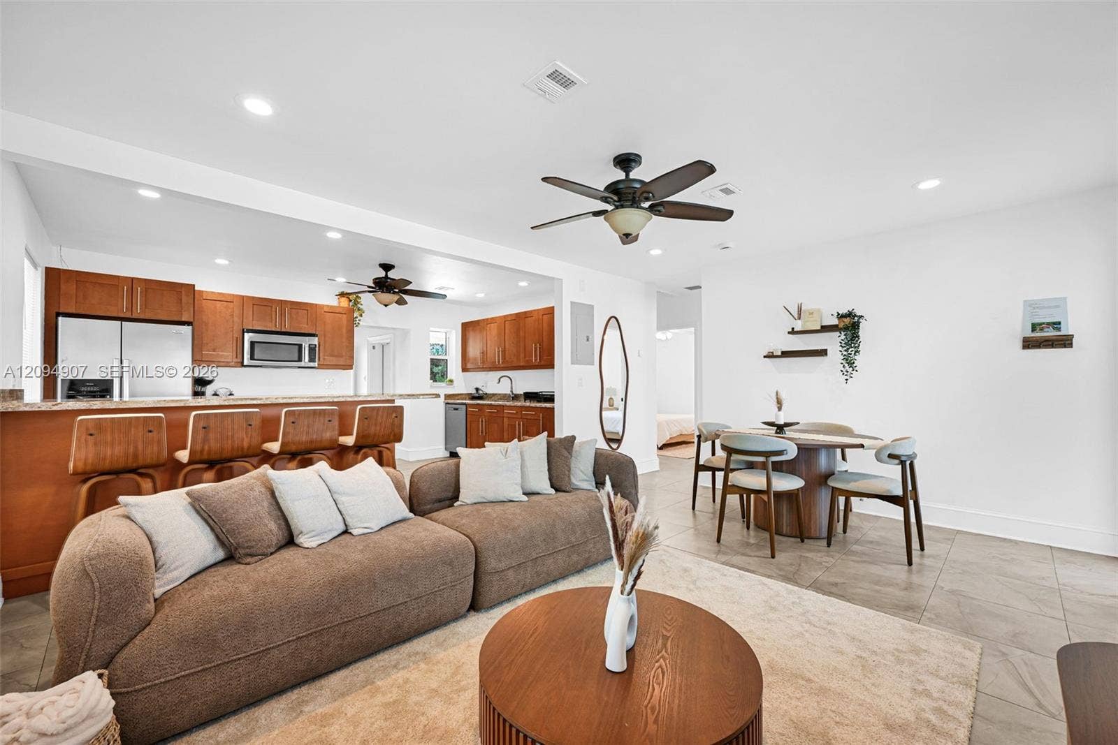 1328 N Andrews Avenue, Fort Lauderdale, FL 33311 Photo 2