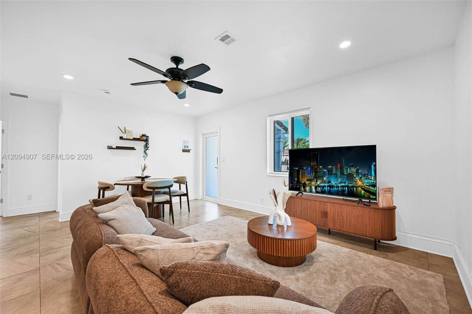1328 N Andrews Avenue, Fort Lauderdale, FL 33311 Photo 4