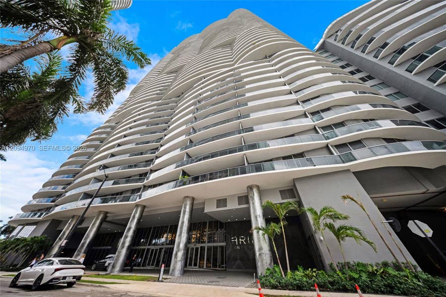 Property photo for 488 NE 18th Street, #3003, Miami, FL