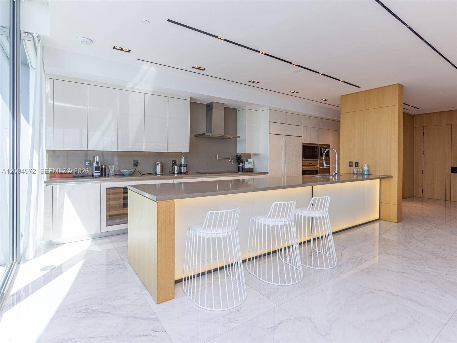 17475 Collins Avenue, #1602, Sunny Isles Beach, FL 33160 Photo 7
