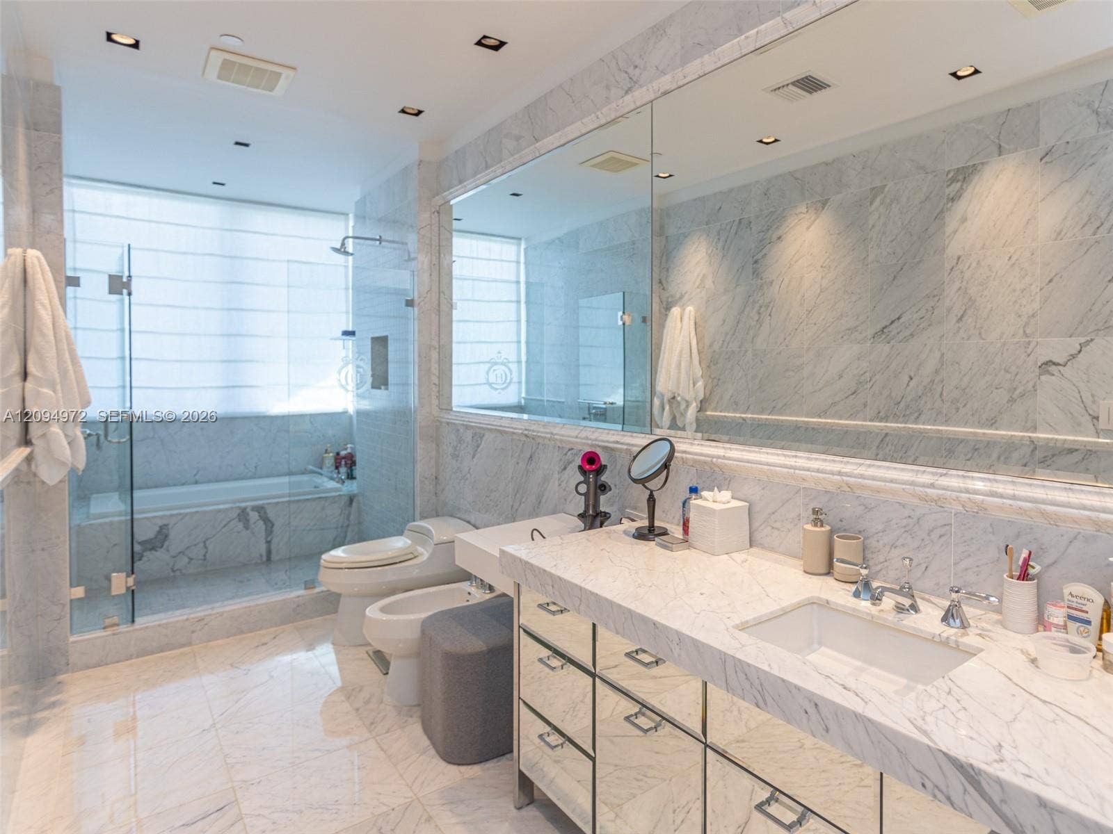 17475 Collins Avenue, #1602, Sunny Isles Beach, FL 33160 Photo 19
