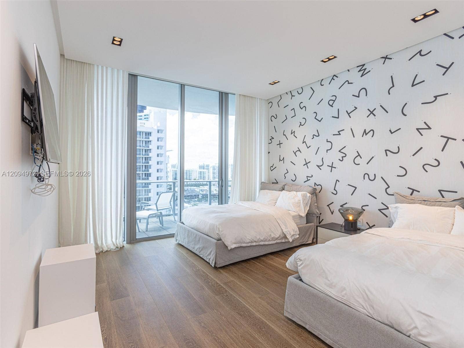 17475 Collins Avenue, #1602, Sunny Isles Beach, FL 33160 Photo 26