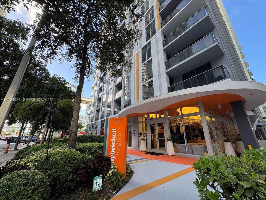 Property photo for 31 SE 6th Street, #903, Miami, FL