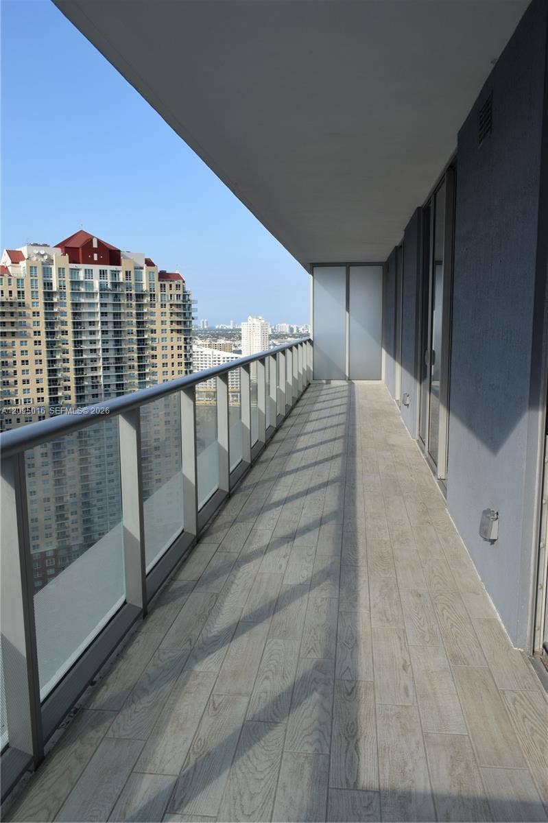 Property photo for Miami, FL