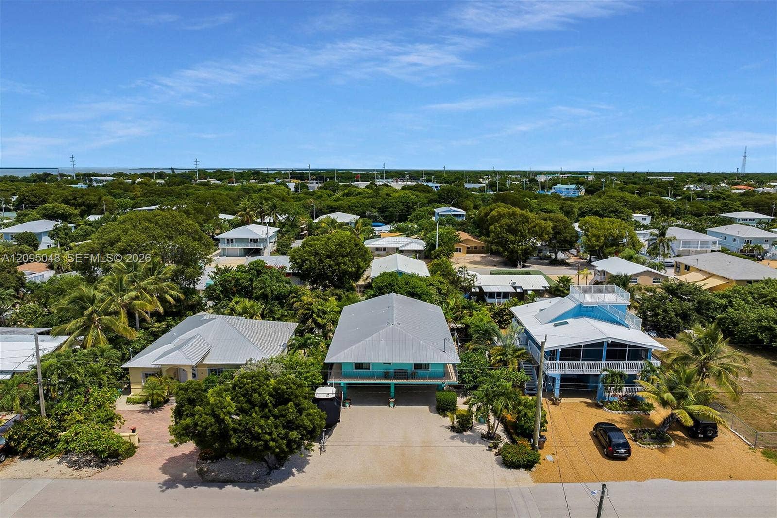 88 Marina Avenue, Key Largo, FL 33037 Photo 2