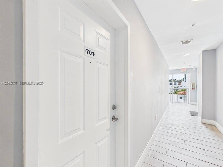 Property photo for 425 NE 30th Street, #701, Miami, FL