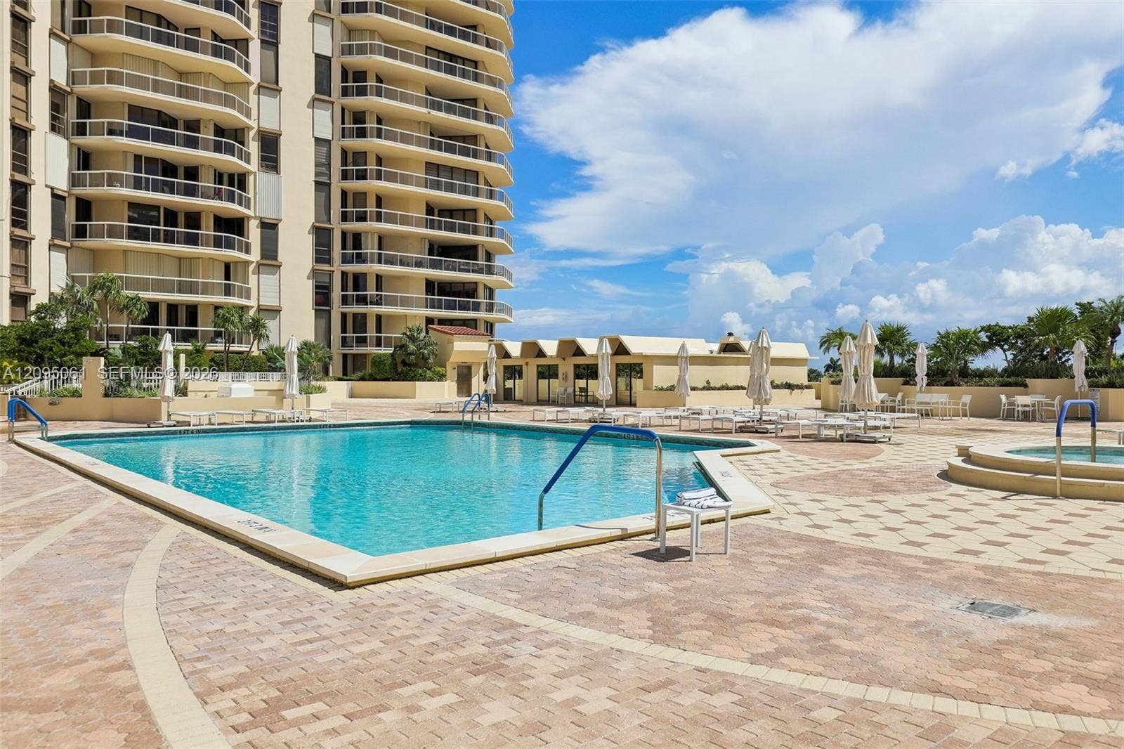 20191 E Country Club Drive, #1102, Aventura, FL 33180 Photo 34