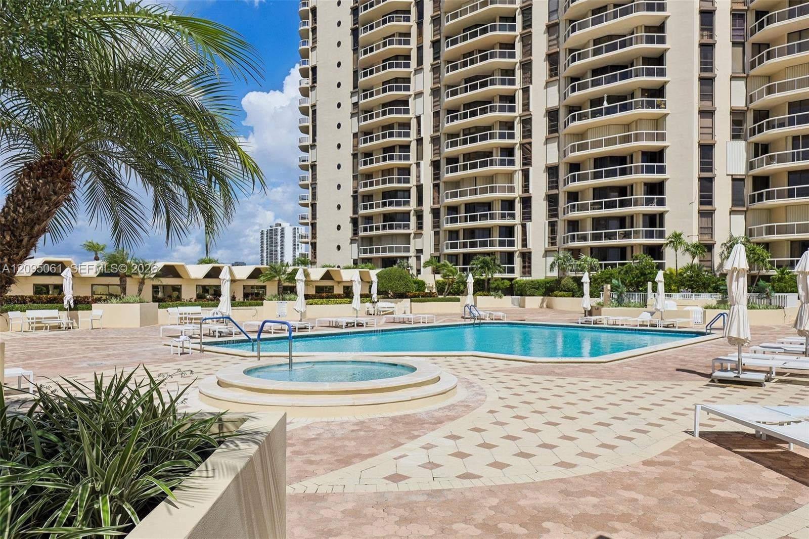 20191 E Country Club Drive, #1102, Aventura, FL 33180 Photo 33