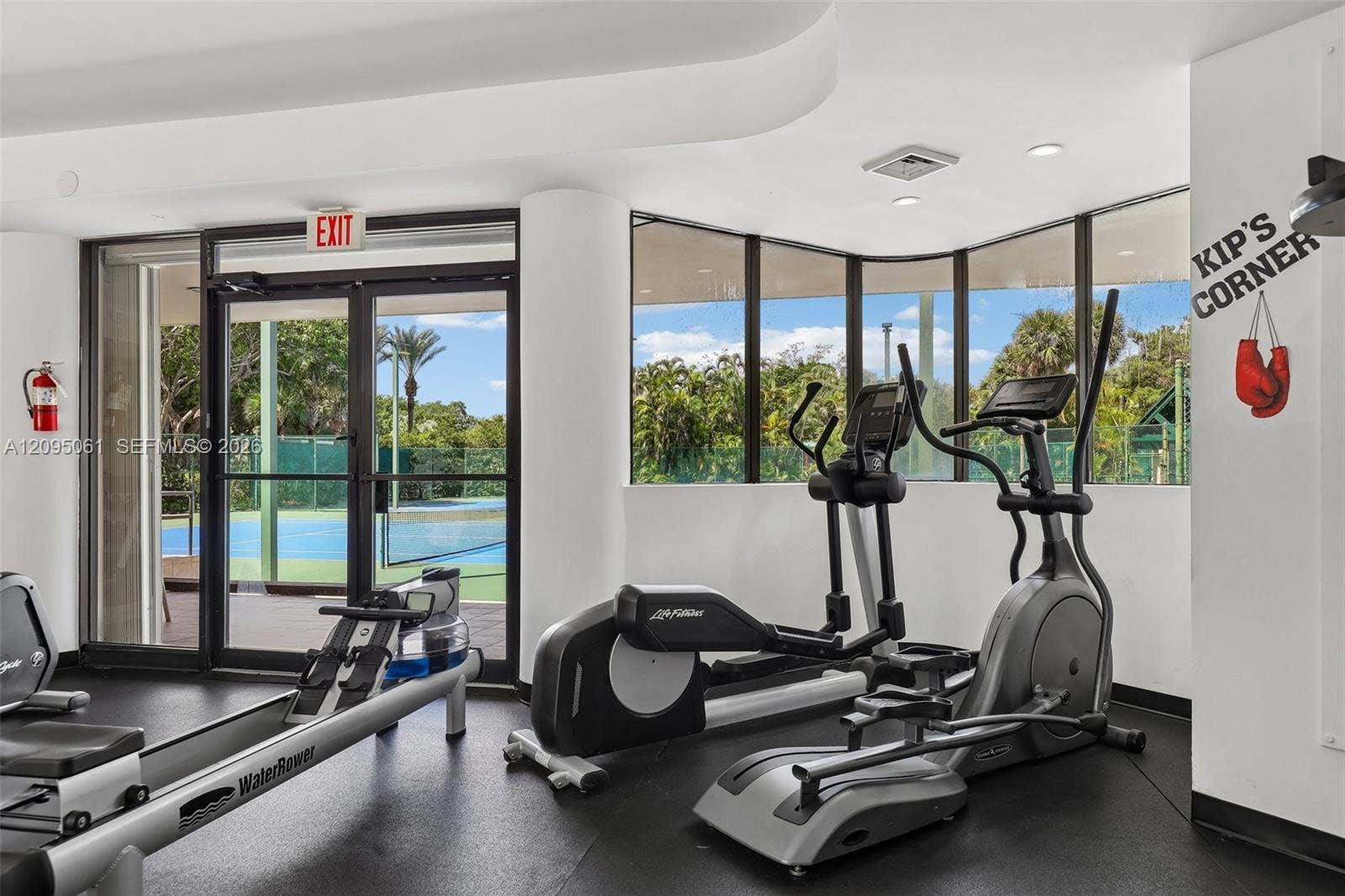 20191 E Country Club Drive, #1102, Aventura, FL 33180 Photo 39
