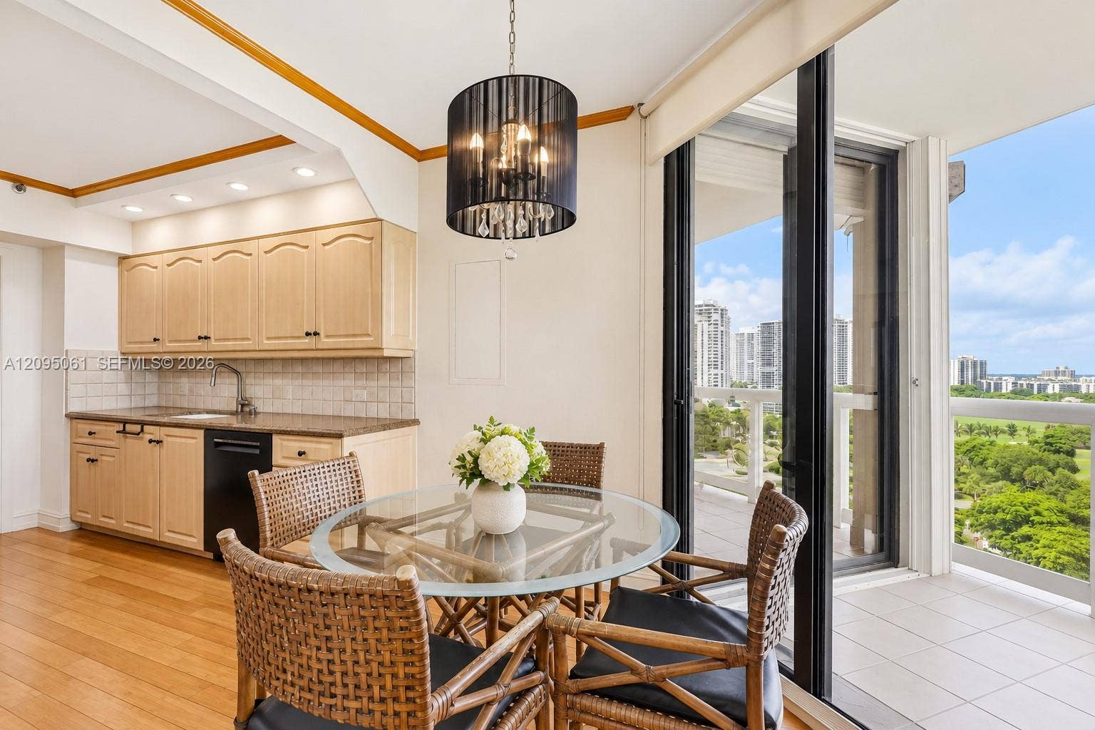 20191 E Country Club Drive, #1102, Aventura, FL 33180 Photo 10