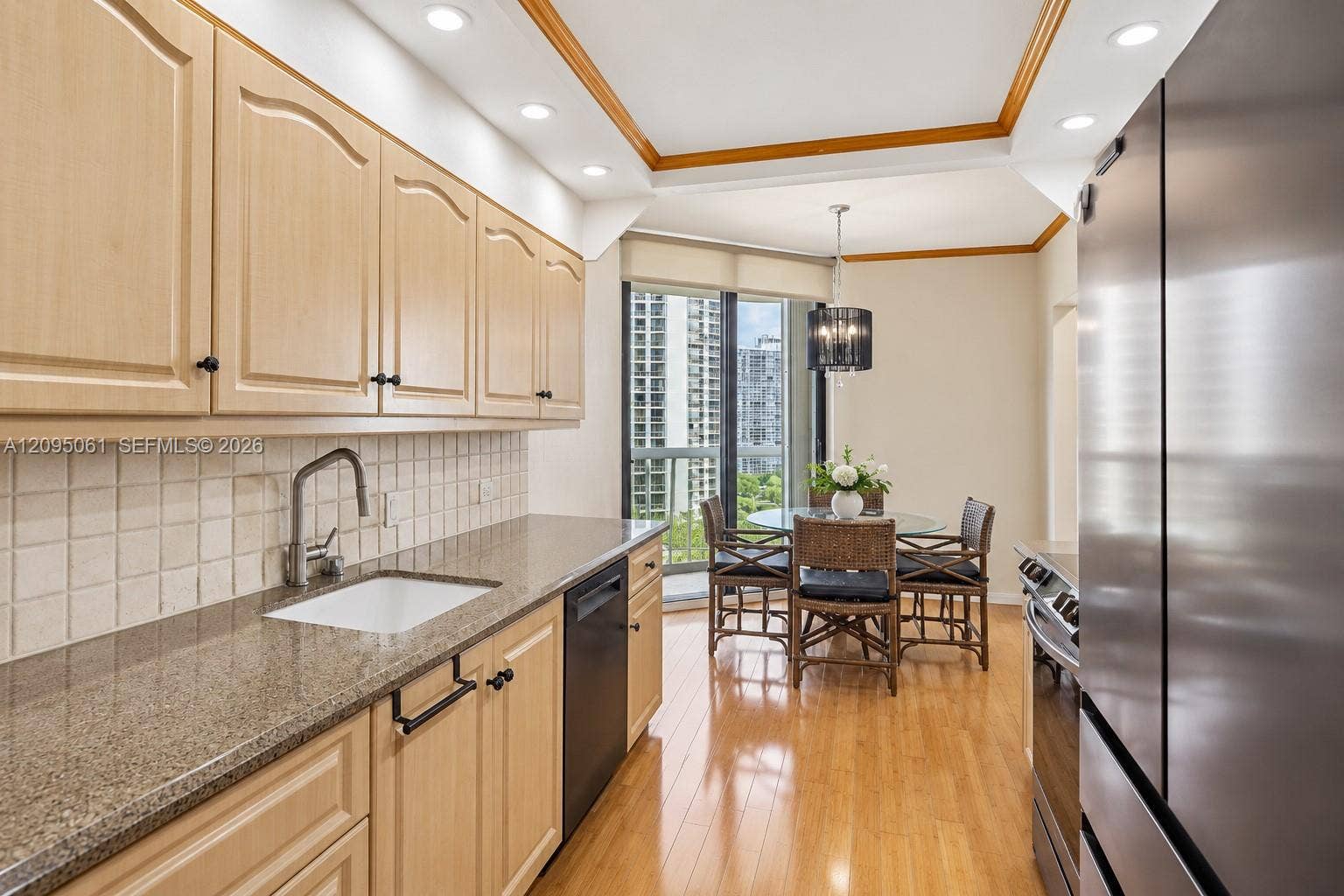 20191 E Country Club Drive, #1102, Aventura, FL 33180 Photo 9