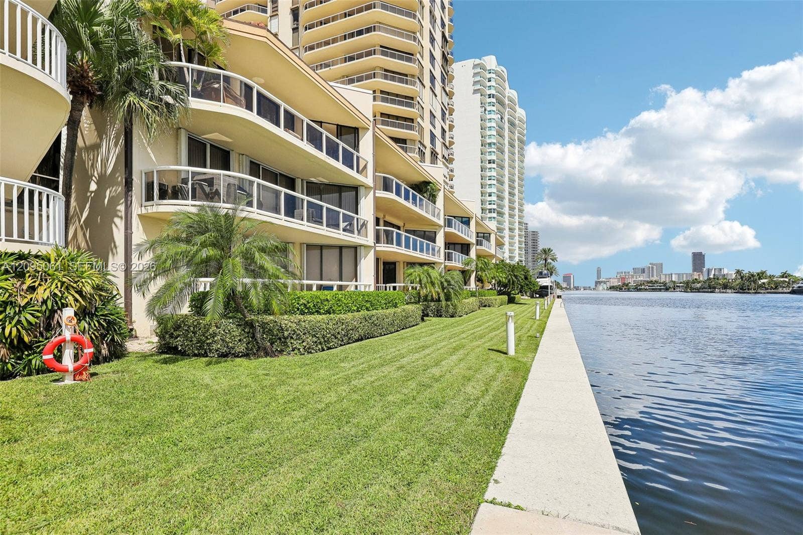 20191 E Country Club Drive, #1102, Aventura, FL 33180 Photo 31