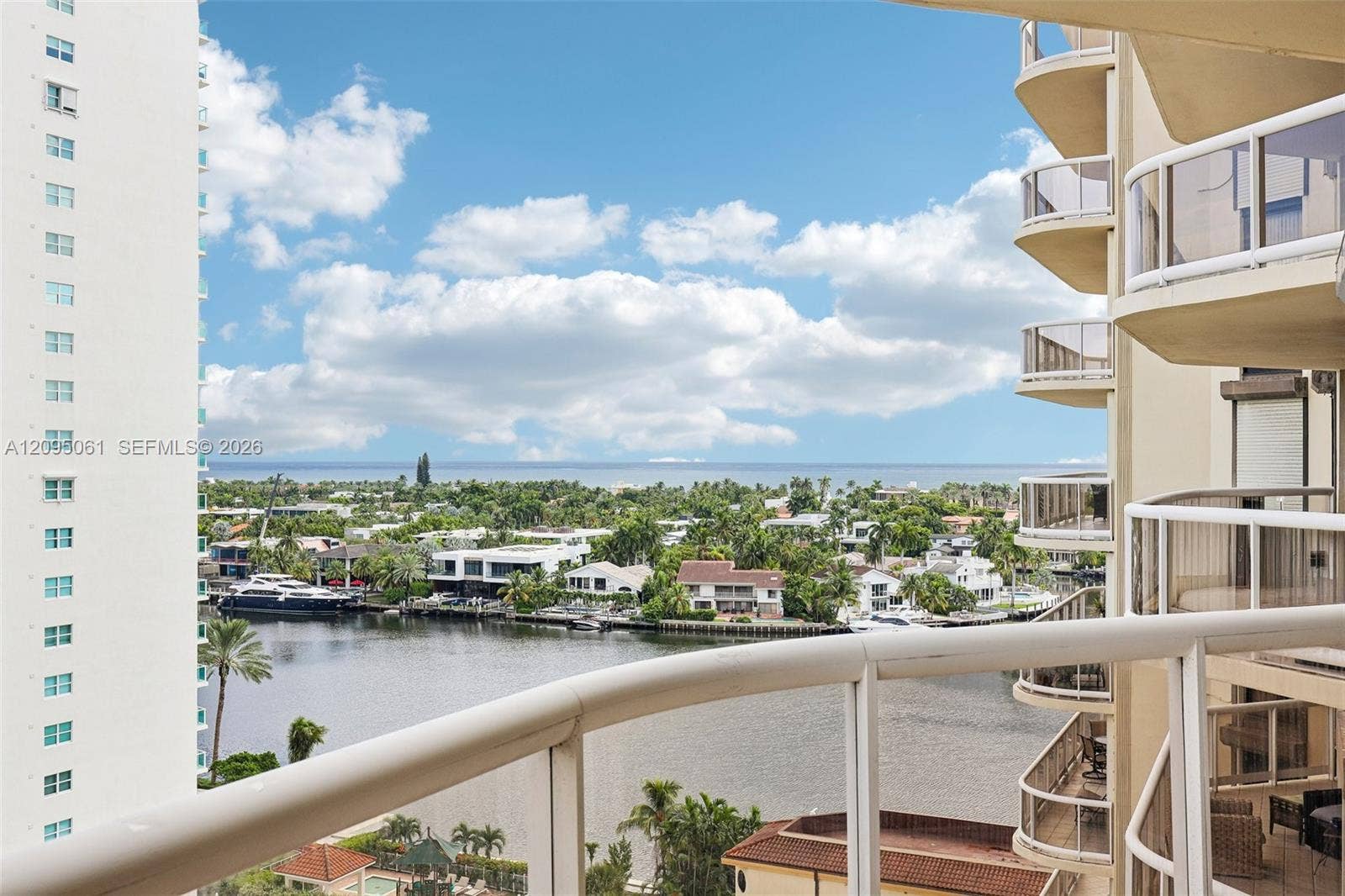 20191 E Country Club Drive, #1102, Aventura, FL 33180 Photo 2