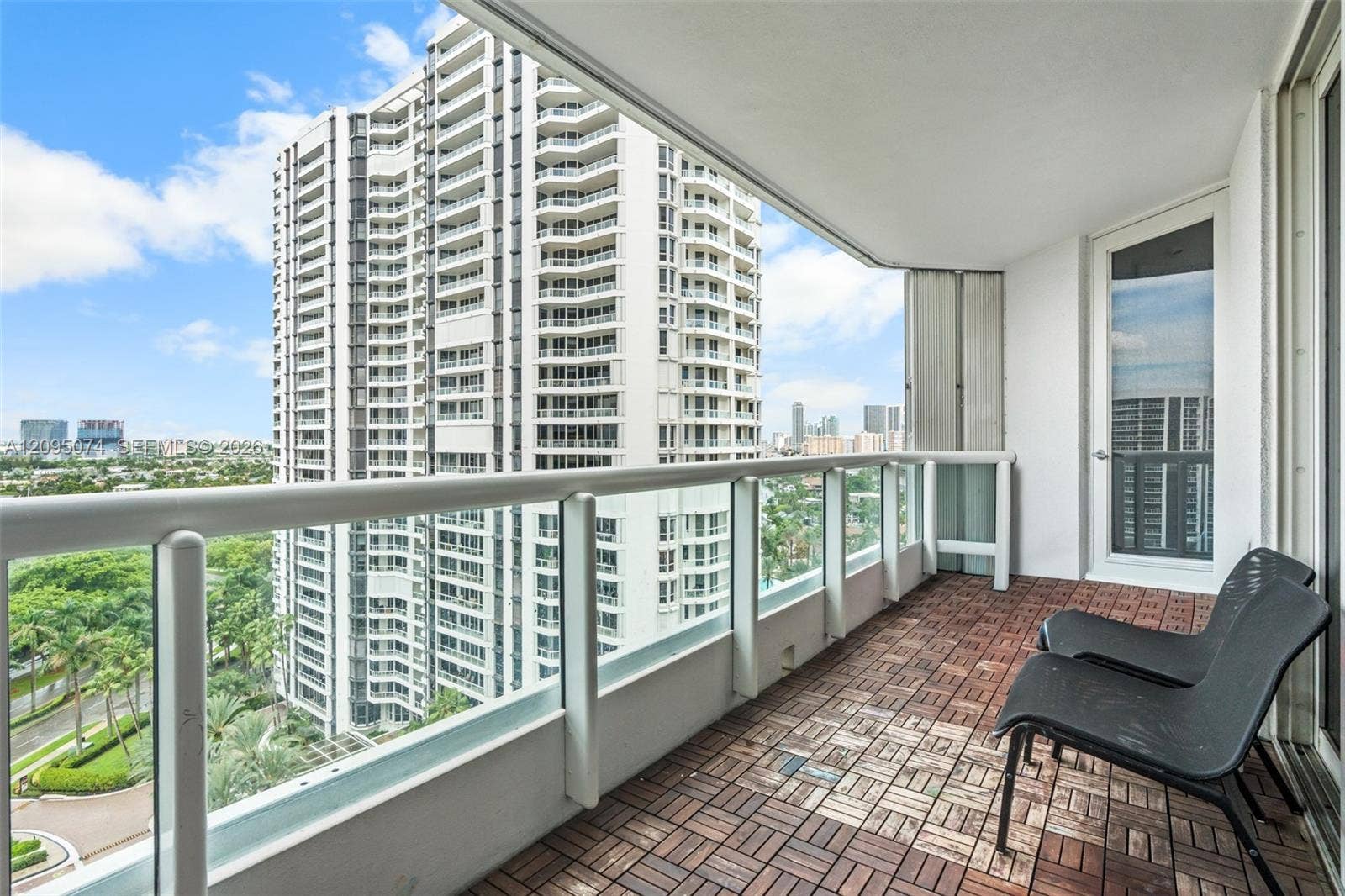 21055 Yacht Club Drive, #1703, Aventura, FL 33180 Photo 33