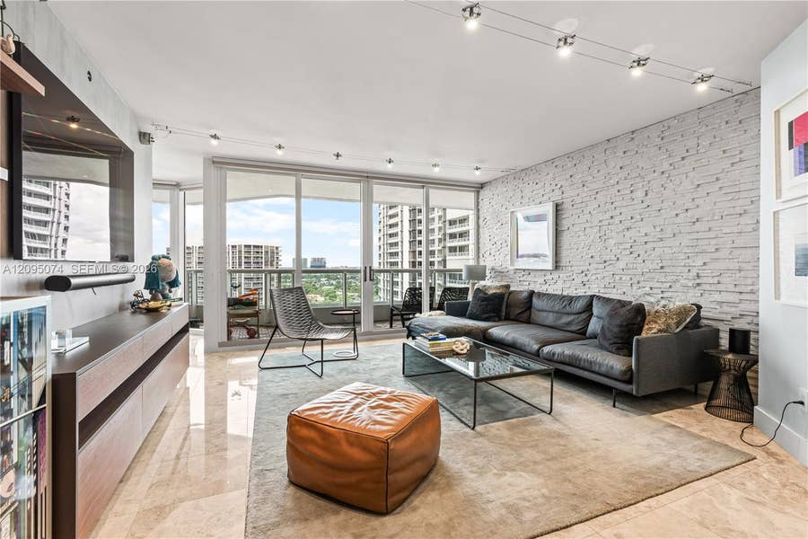 Property photo for 21055 Yacht Club Drive, #1703, Aventura, FL