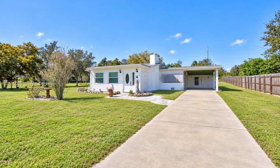 Property photo for 224 Flamingo Street, Lake Placid, FL