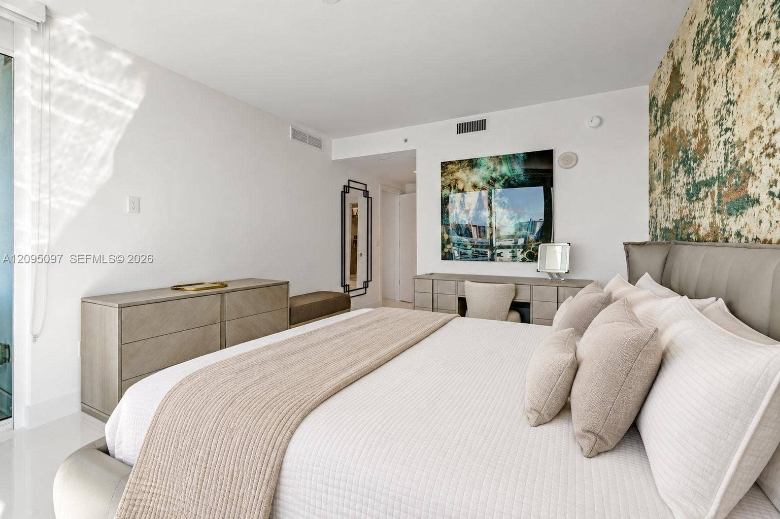 18201 Collins Avenue, #1407, Sunny Isles Beach, FL 33160 Photo 26