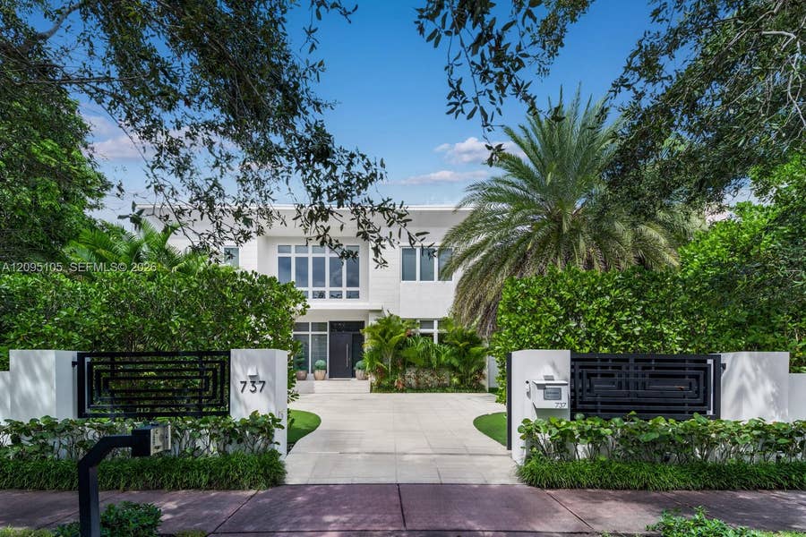 Property photo for 737 W 49th Street, Miami Beach, FL