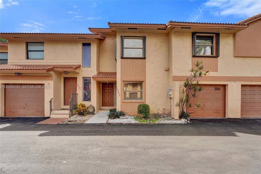 Property photo for 1043 SW 113th Terrace, Pembroke Pines, FL