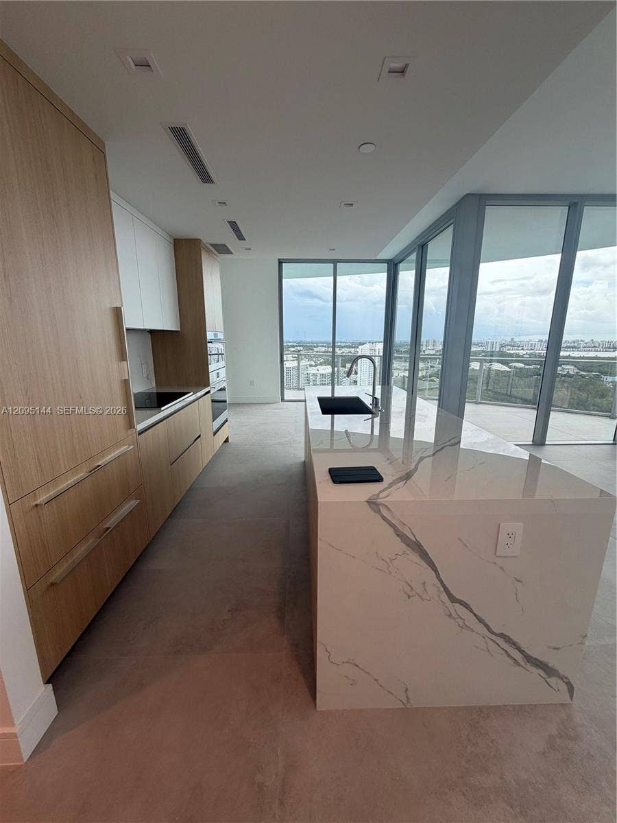 Property photo for 2411 Laguna Circle, #2911, North Miami, FL