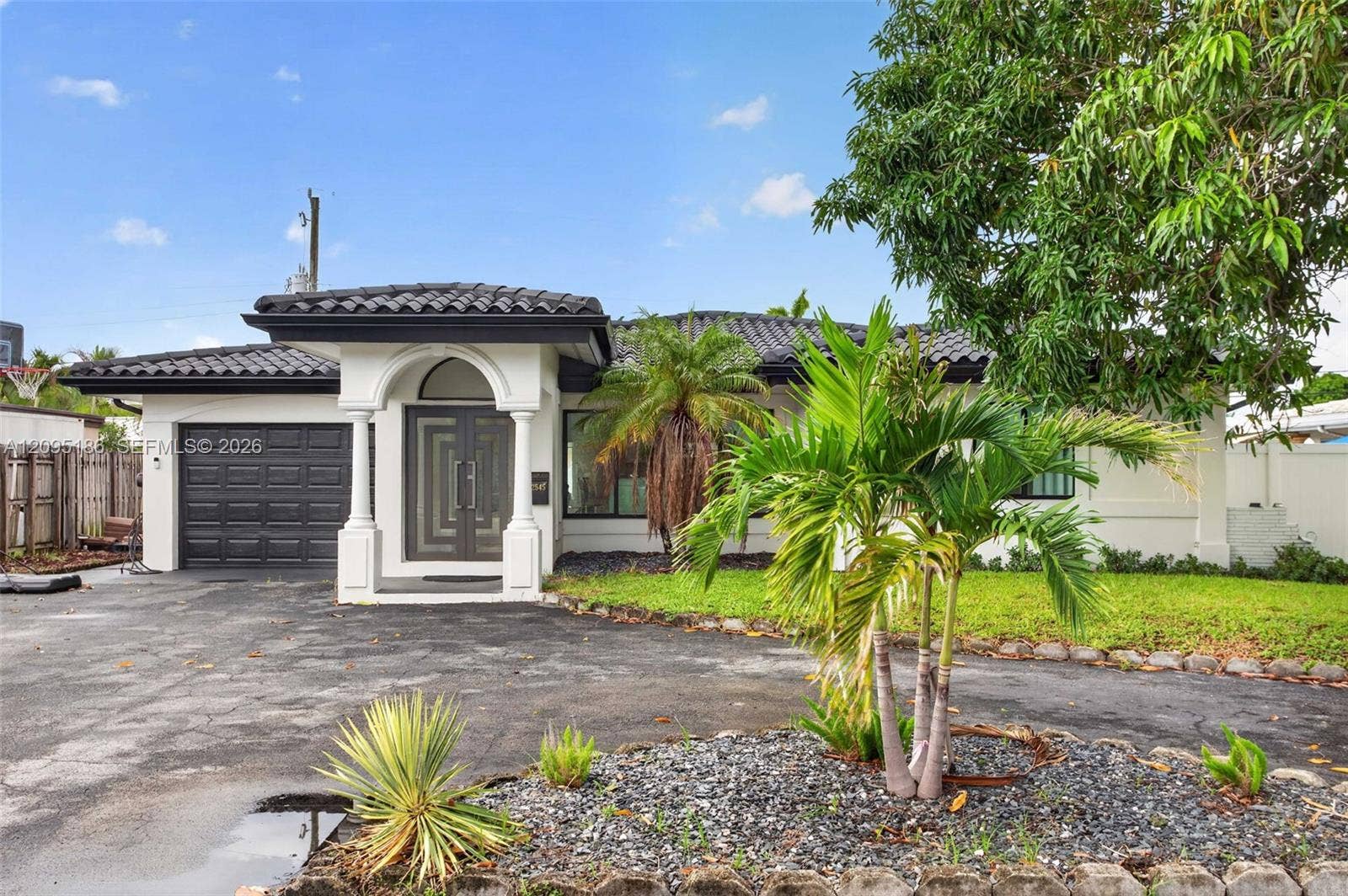 2545 SE 2nd Court, Pompano Beach, FL 33062 Photo 1