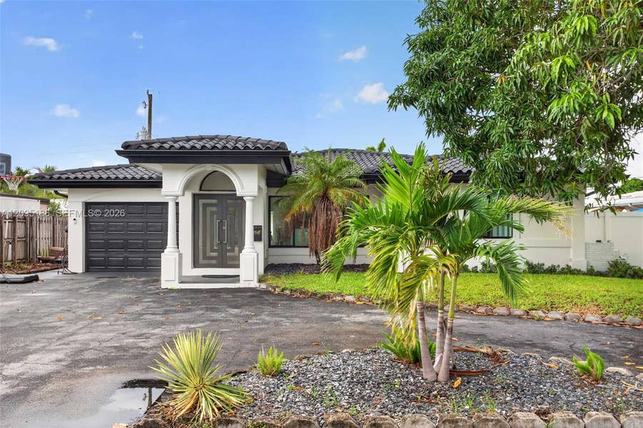Property photo for 2545 SE 2nd Court, Pompano Beach, FL