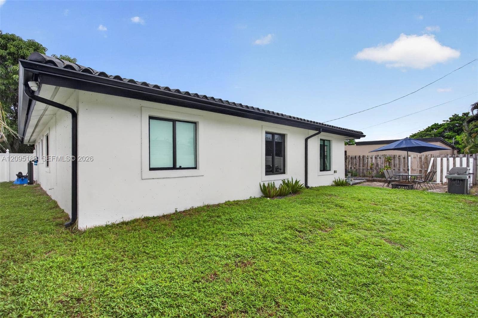 2545 SE 2nd Court, Pompano Beach, FL 33062 Photo 5