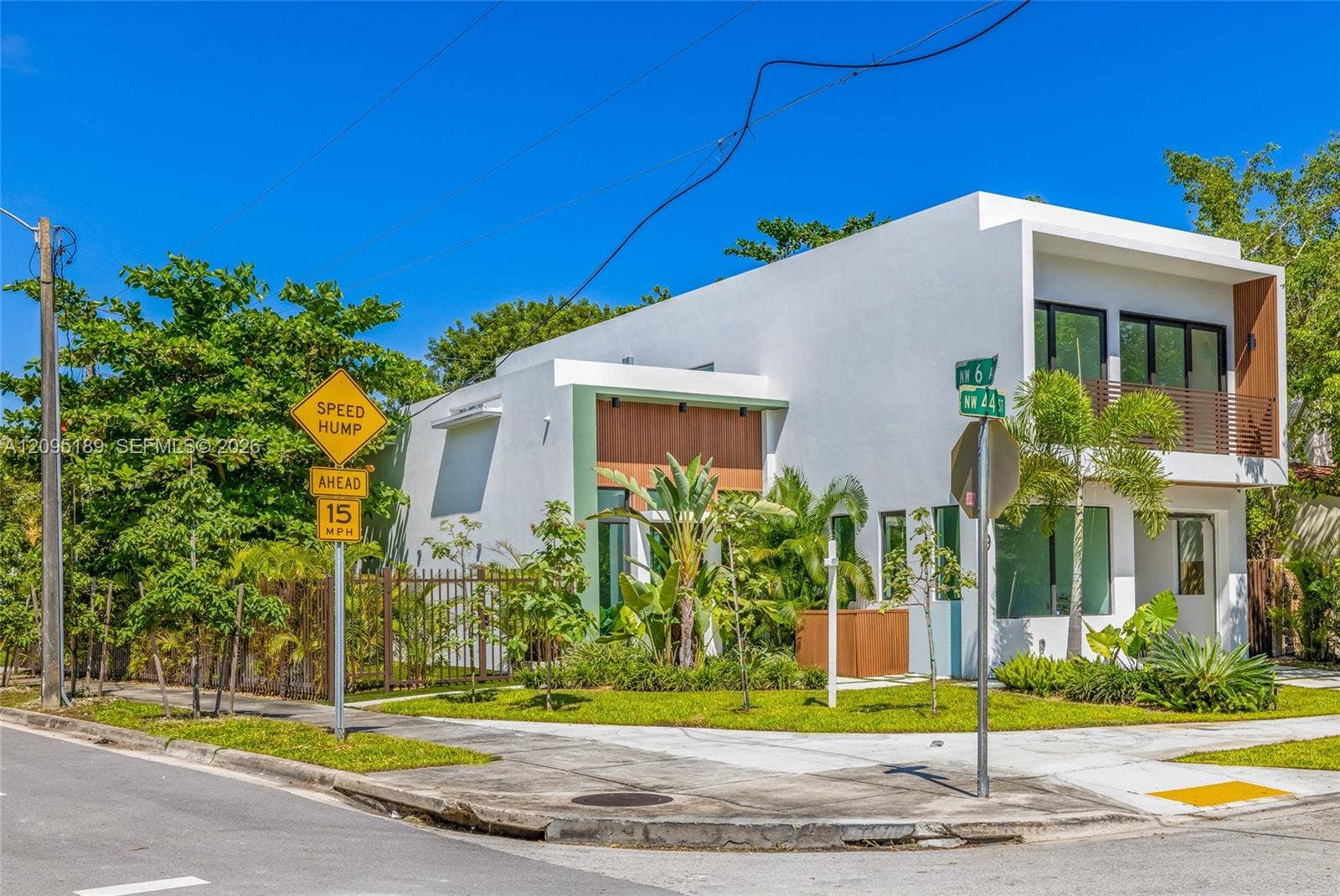 569 NW 44th Street, Miami, FL 33127 Photo 32