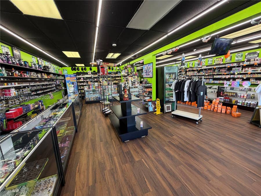 Property photo for Smoke Shop for Sale Smoke Shop For Sale Davie Boulevard, Fort Lauderdale, FL