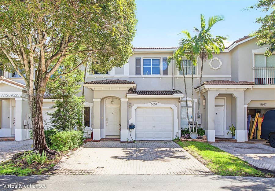 Property photo for 5657 NW 113th Avenue, Doral, FL
