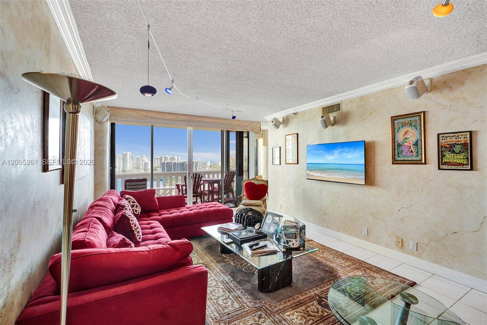 3000 Island Boulevard, #2304, Aventura, FL 33160 Photo 4