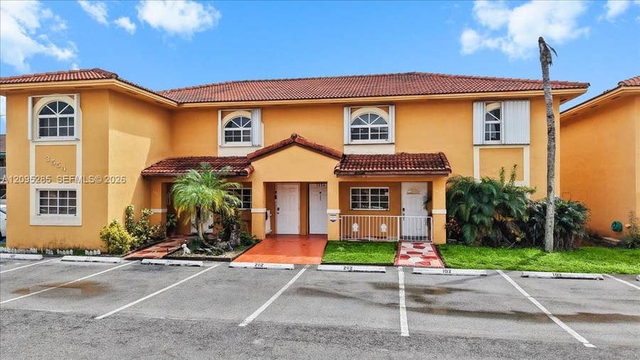 Property photo for 3554 W 80th Street, #202, Hialeah, FL