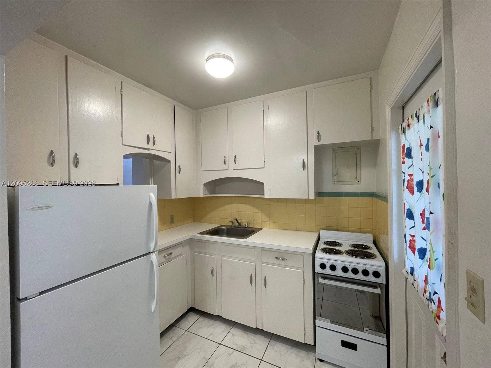 702 SE 16th Street, #702, Fort Lauderdale, Fort Lauderdale, FL 33316 Photo 1