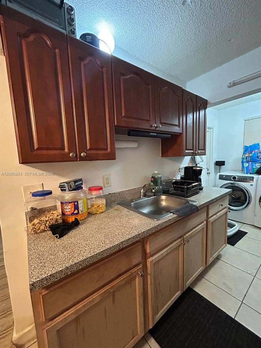 1100 NE 1st Court, #104, Hallandale Beach, Hallandale Beach, FL 33009 Photo 6