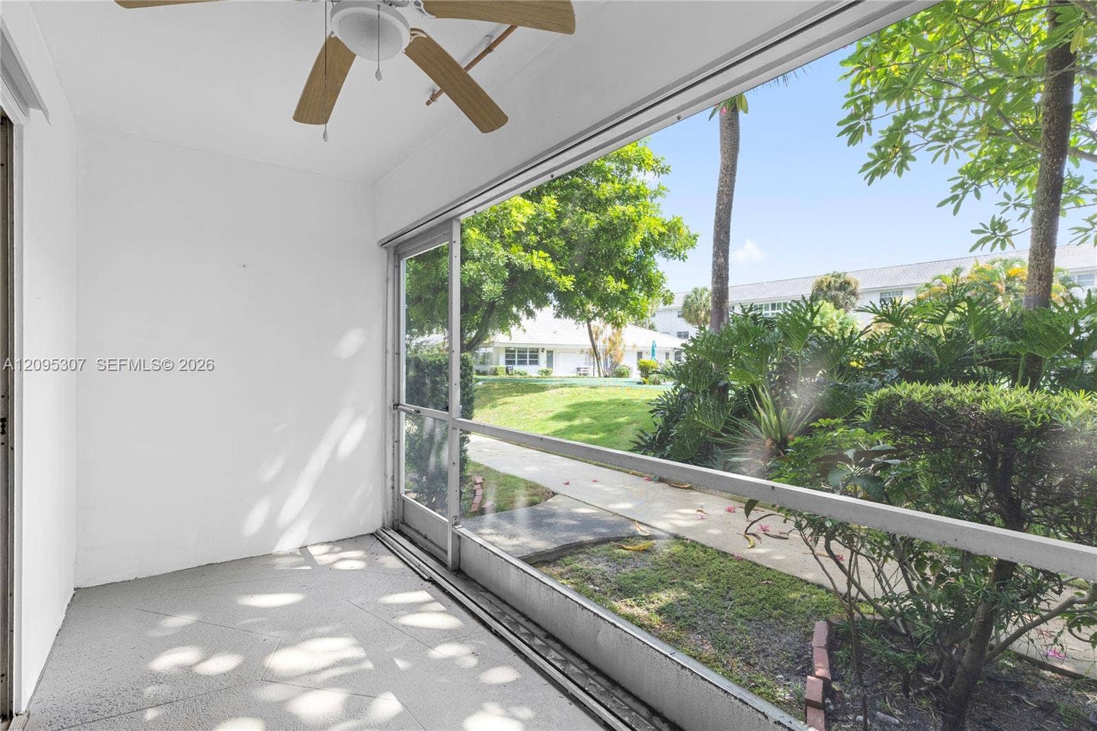2050 NE 39th Street, #W112, Lighthouse Point, FL 33064 Photo 31