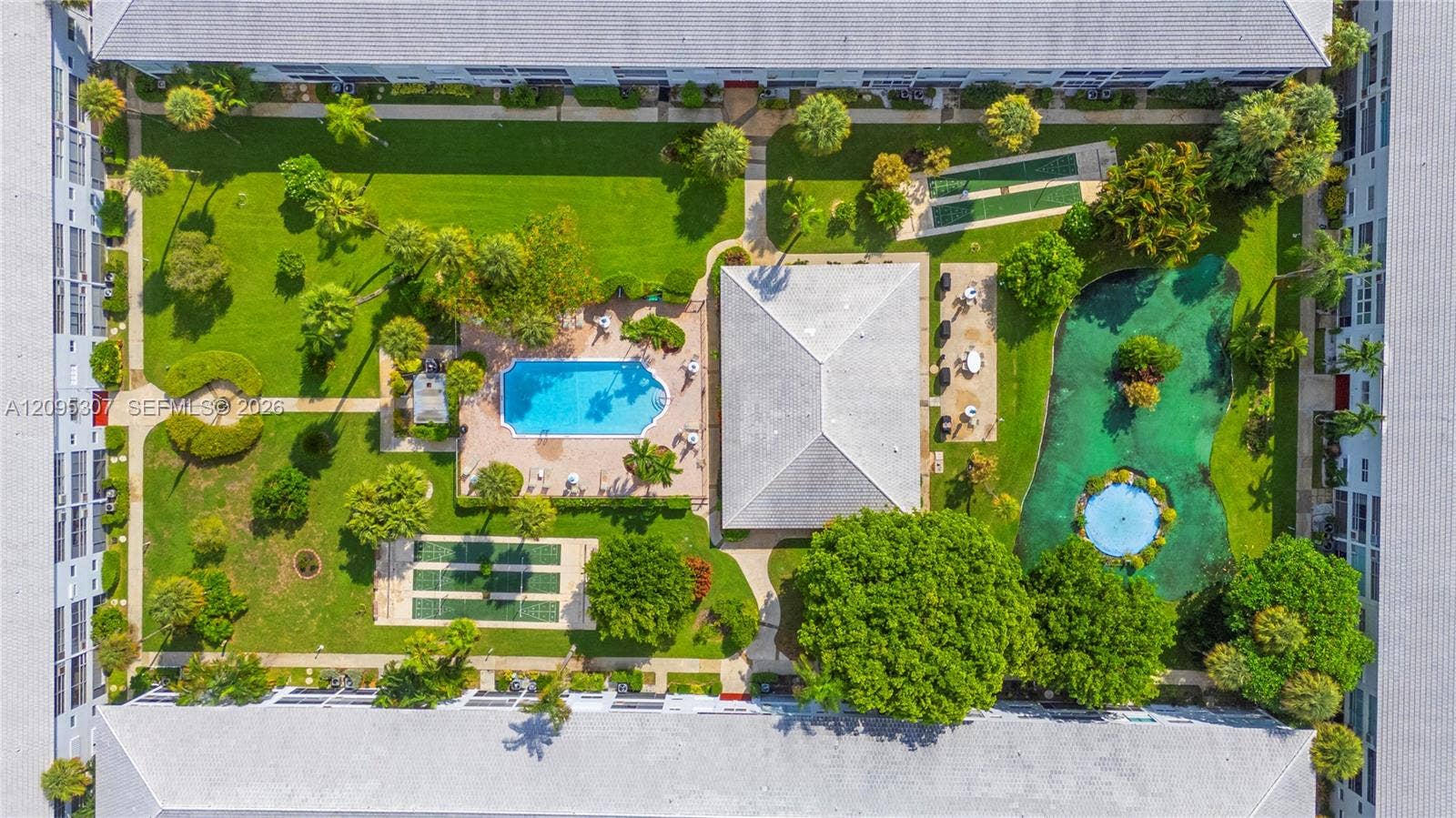 2050 NE 39th Street, #W112, Lighthouse Point, FL 33064 Photo 3