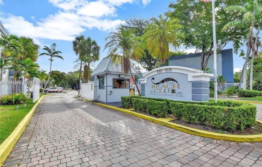 Property photo for 9371 Fontainebleau Boulevard, #I220, Miami, FL