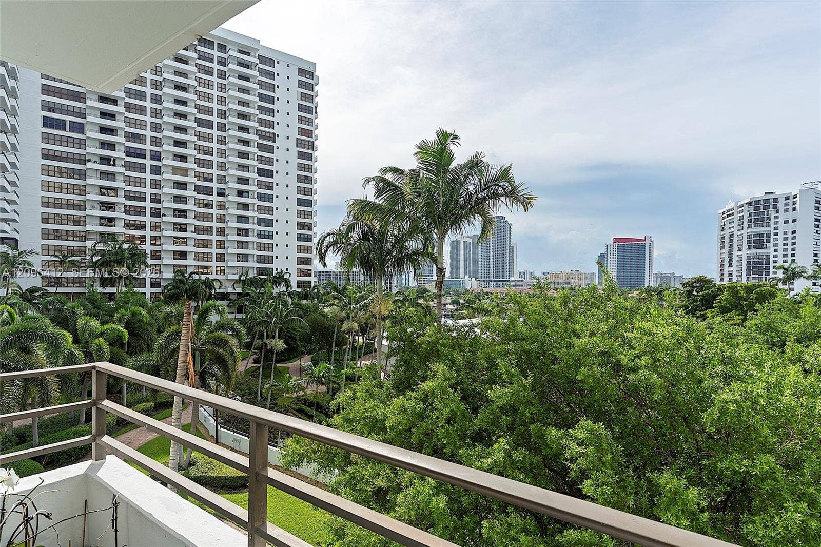 600 Three Islands Boulevard, #420, Hallandale Beach, Hallandale Beach, FL 33009 Photo 9