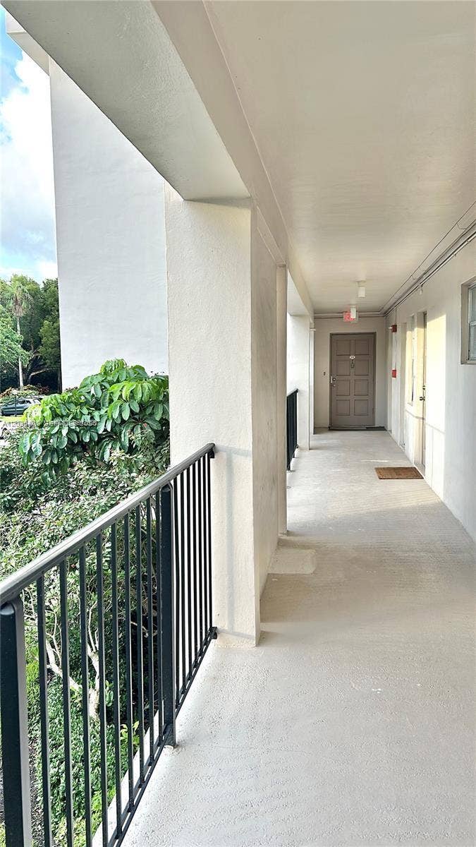 2900 N Palm Aire Drive, #210, Pompano Beach, FL 33069 Photo 10