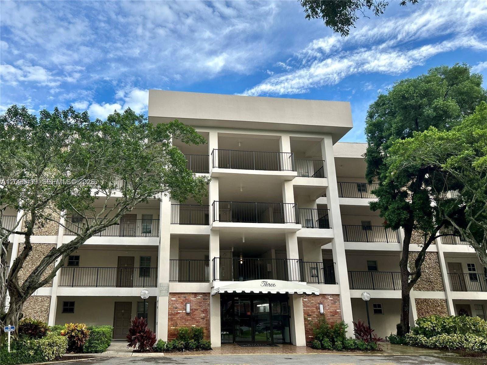 2900 N Palm Aire Drive, #210, Pompano Beach, FL 33069 Photo 15